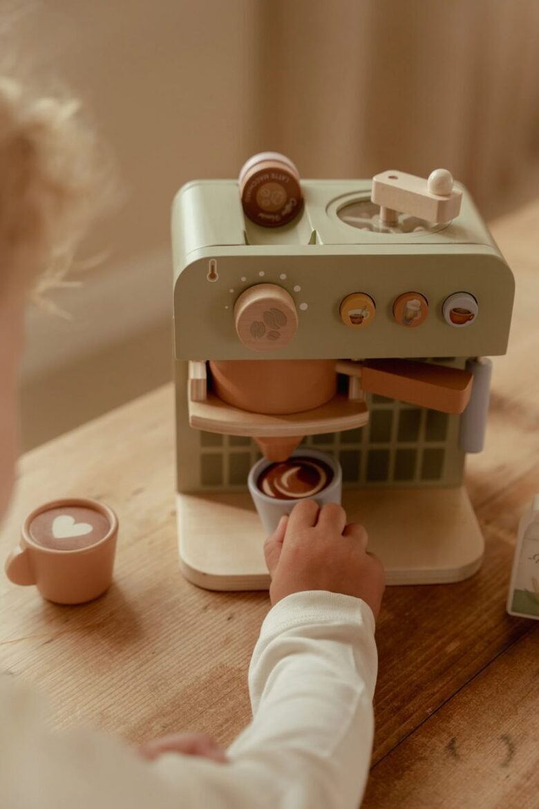 Little Dutch Coffee Machine Set FSC 2512