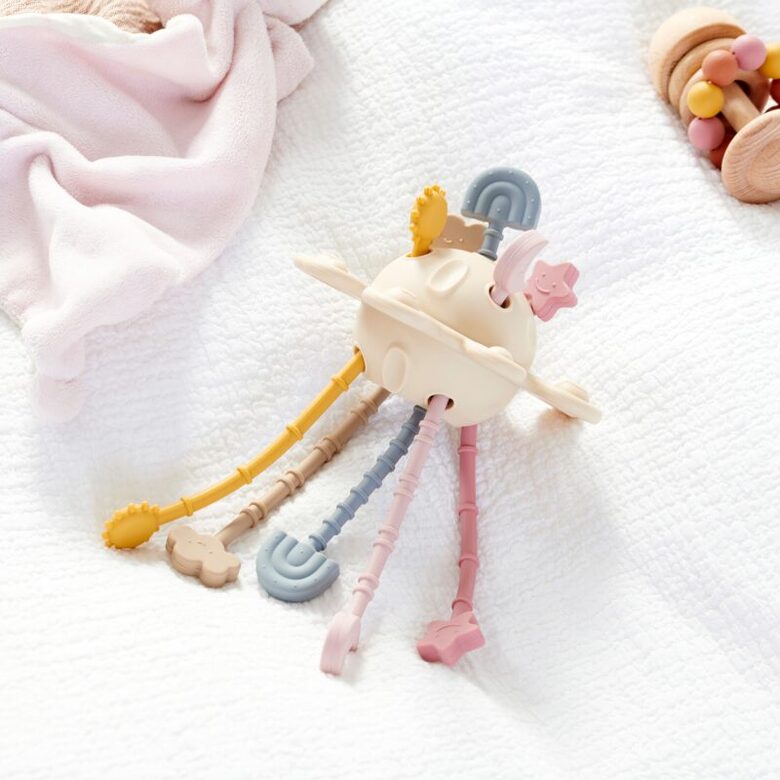 Montessori SiliSoft Zip Pull Toy (Earth)