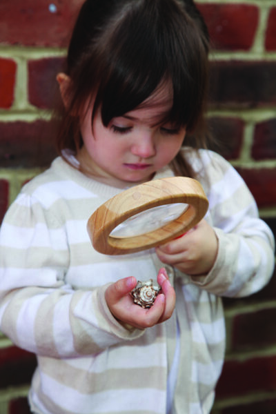 Montessori Wooden Hand Lens