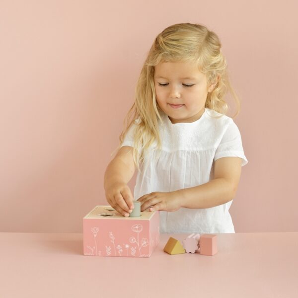 Little Dutch Shape Sorter Flowers 7022