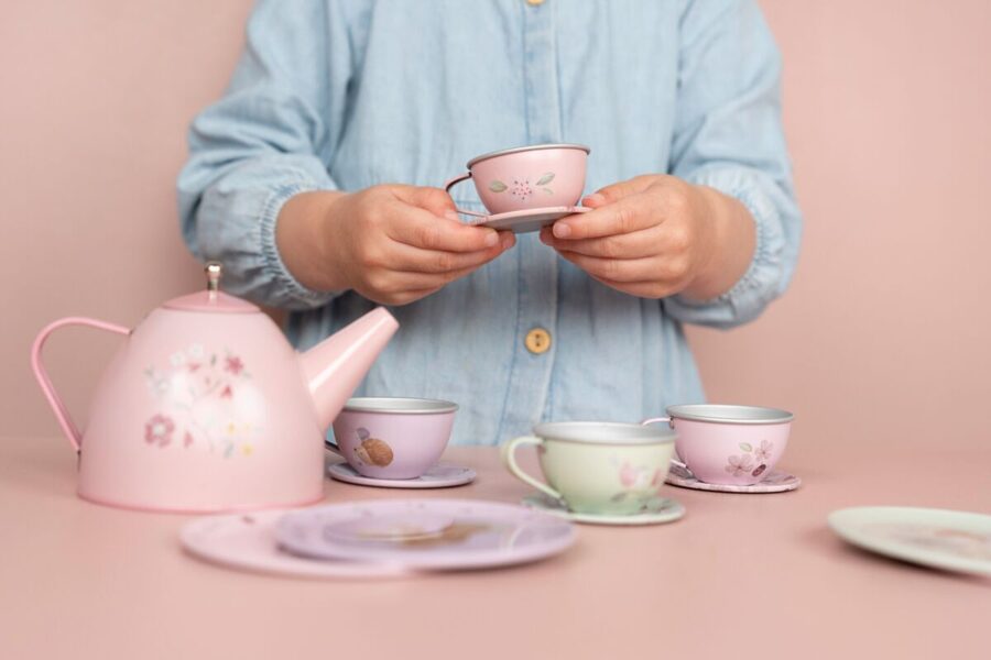 Little Dutch Tea Set Fairy Garden metal 2013747