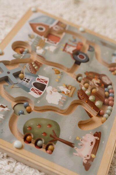 Little Dutch Magnetic Maze Little Farm FSC 7164