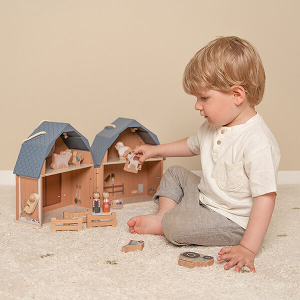 Little Dutch doll's house Little Farm FSC 7152